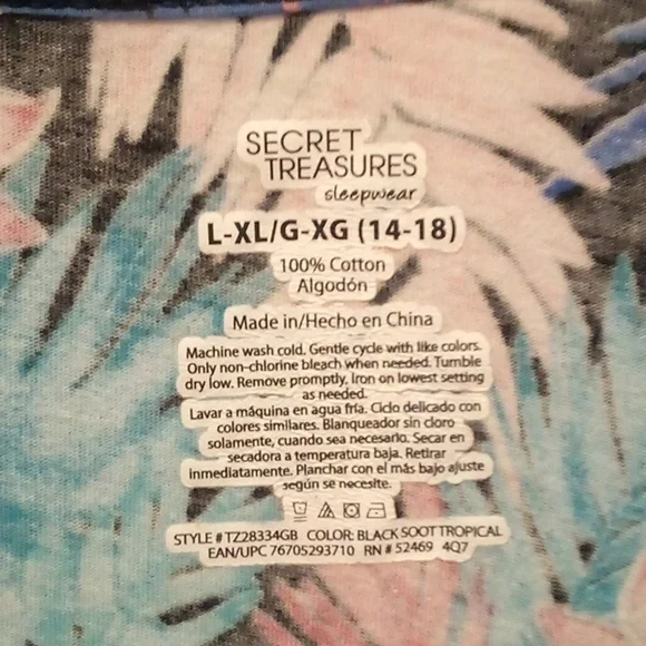 Secret Treasures Pullover Cover Up - Size L-XL (14-18) - Picture 3 of 6